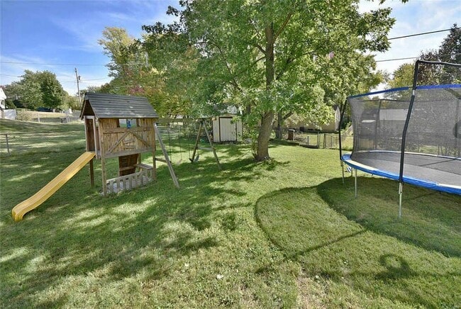 Building Photo - 3049 Orton St