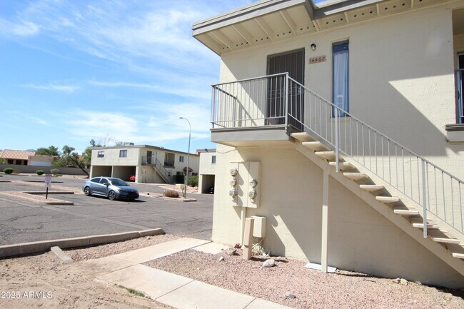 Building Photo - 14407 N Boxwood Ln