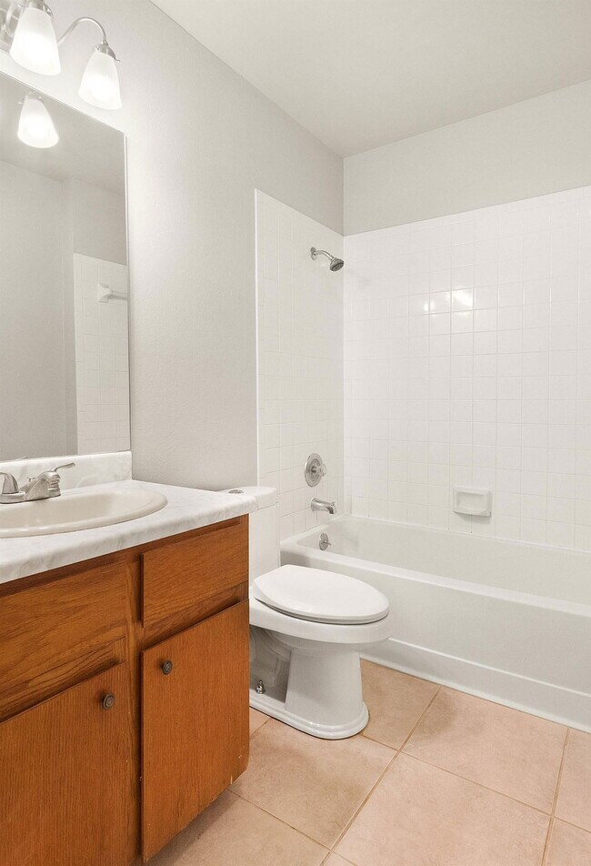 Building Photo - 11931 Rosethorn Dr