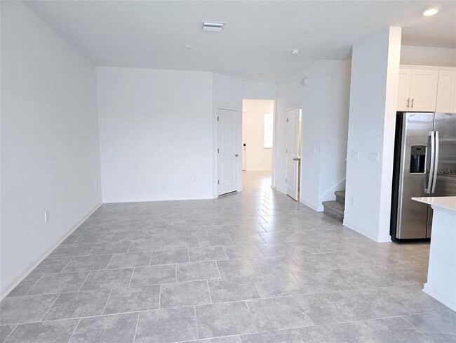 Building Photo - 7649 Stone Crk Trl