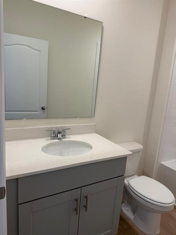 Building Photo - 299 Conway Ave