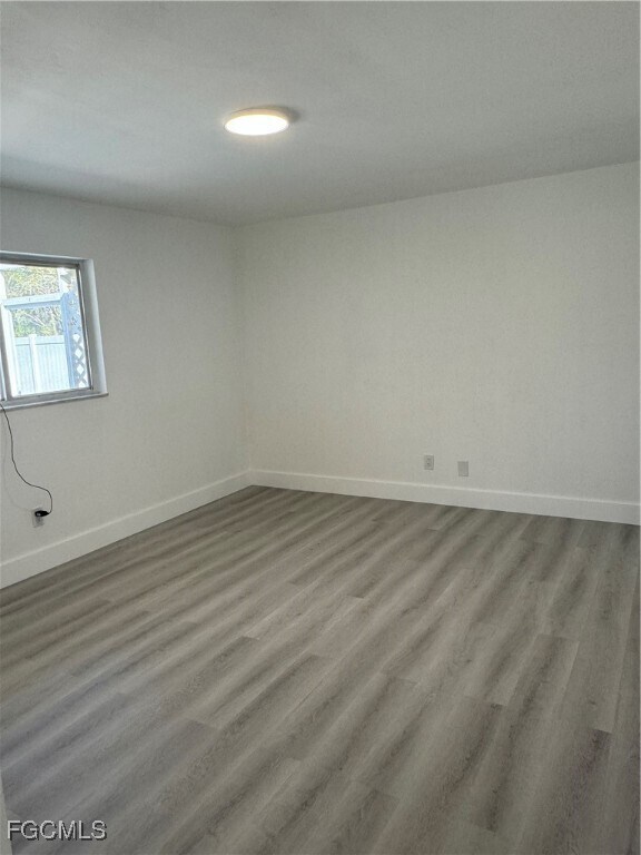 Building Photo - 1806 SE 15th Pl