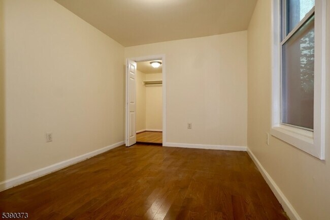 Building Photo - 89 Cutler St