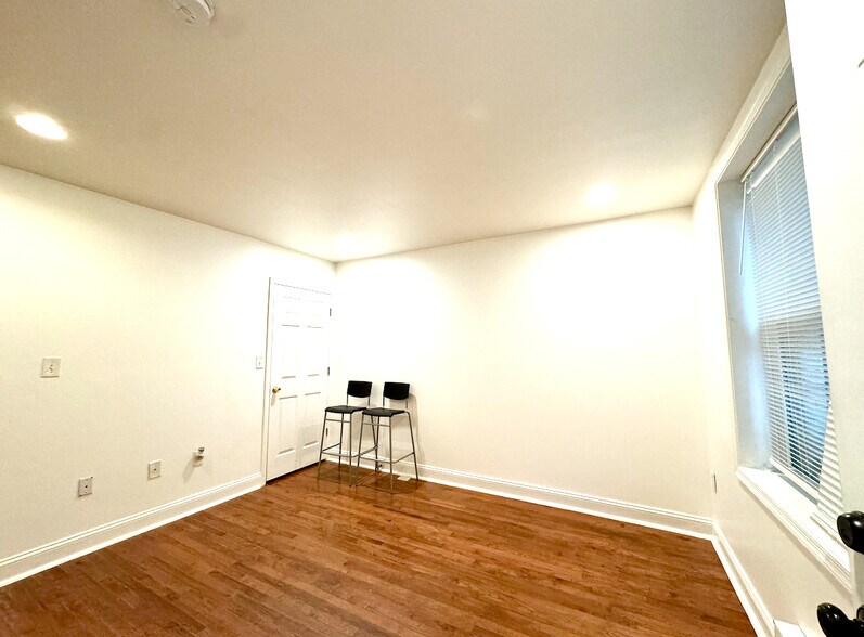 Apt 1 - 853 19th Street Northeast