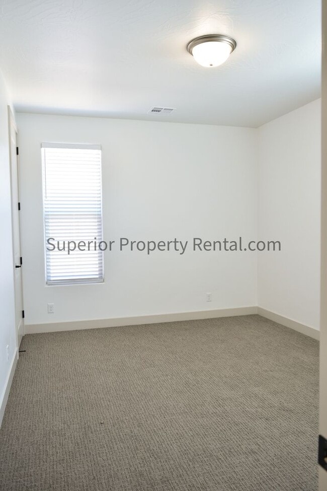 Building Photo - Brand New 3 Bed, 3 Bath home in Brio