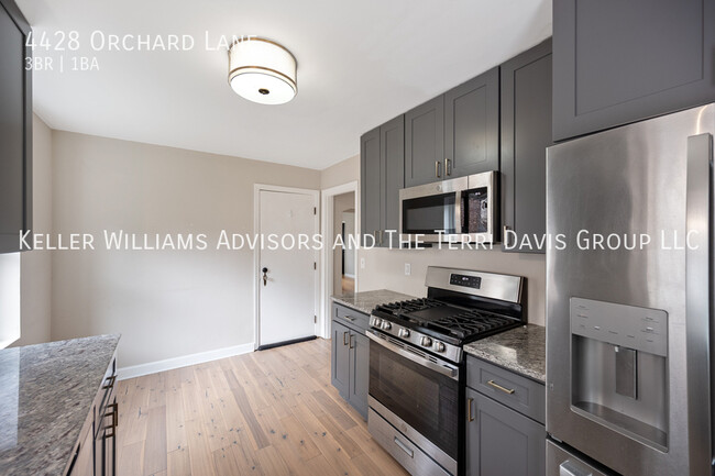 Building Photo - 4428 Orchard Ln