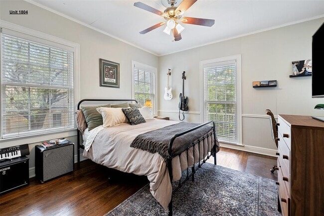 Building Photo - 1804 Pearl St