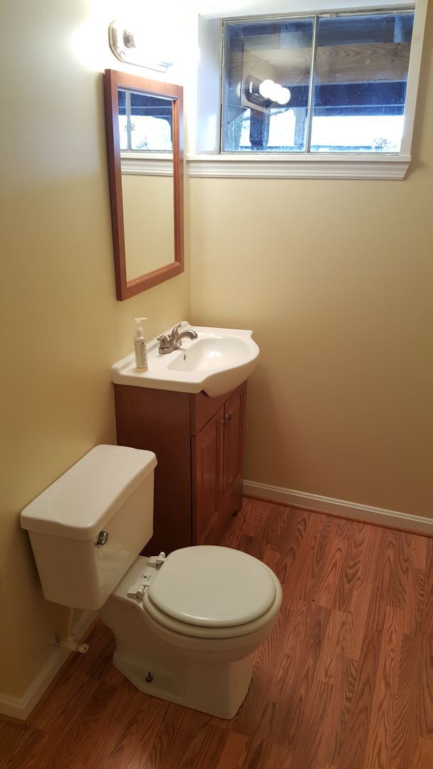 Building Photo - Incredibly well maintained rancher in Monrovia available mid June!