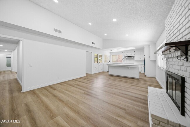 Building Photo - 2653 End