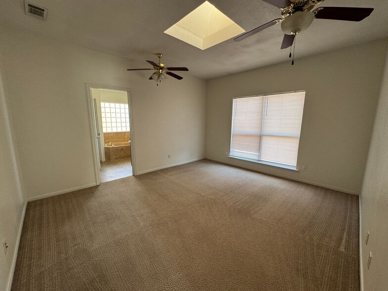 Building Photo - 390 Triple 7 Trail