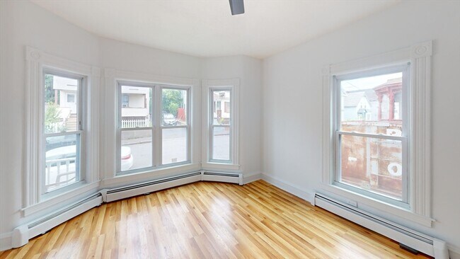 Building Photo - 26 A St