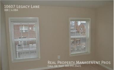 Building Photo - 10607 Legacy Ln