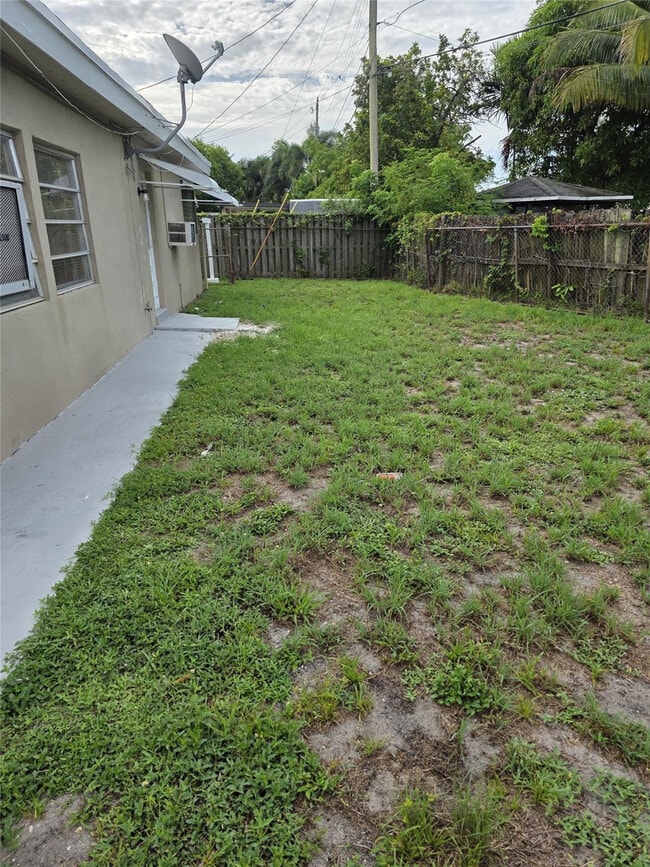 Building Photo - 301 Pennsylvania Ave