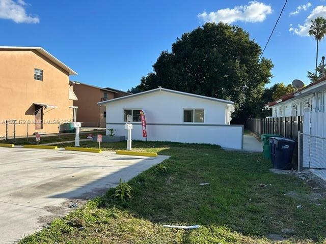 Building Photo - 7152 SW 22nd St