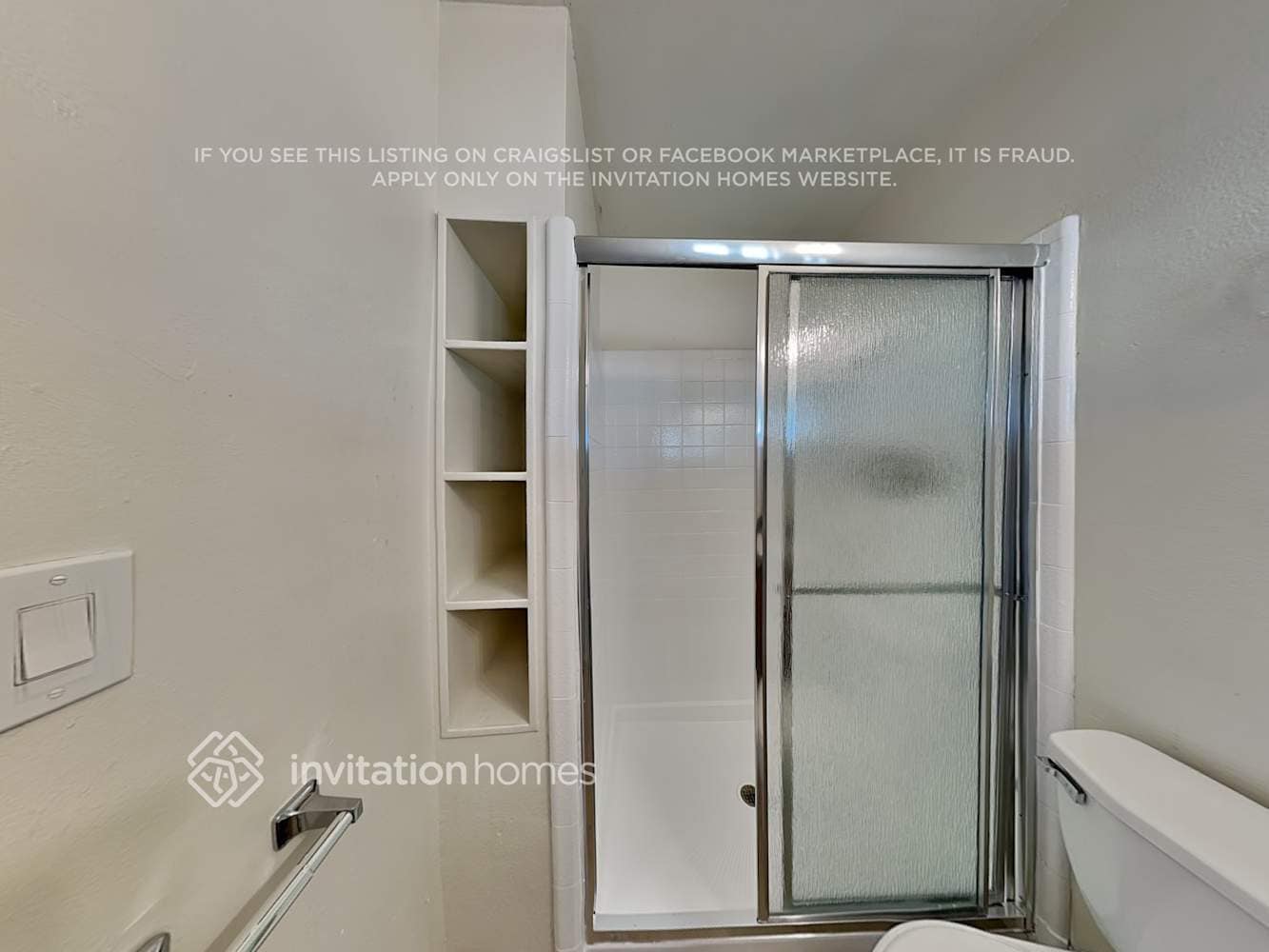 Building Photo - 1319 S Pomeroy