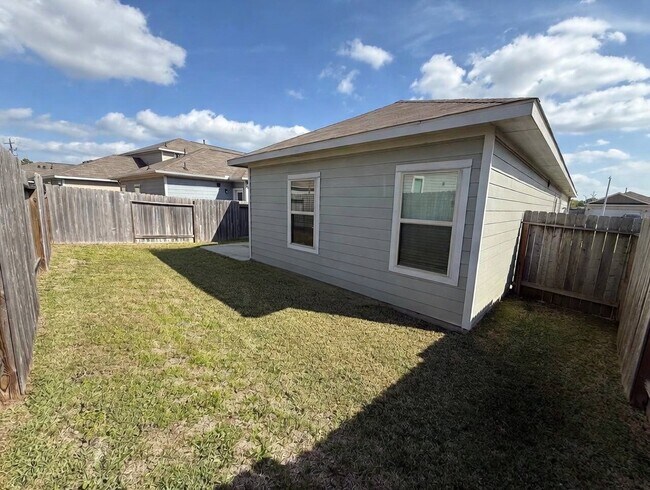 Building Photo - 20023 Tuft Canyon Ct