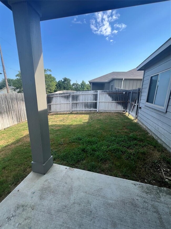Building Photo - 1214 Garland Rd