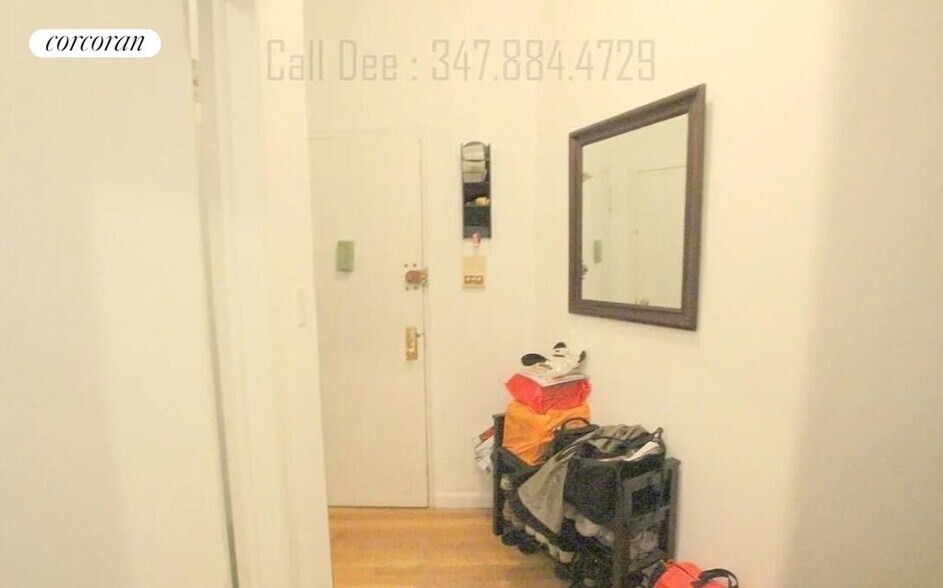 Building Photo - 202 W 81st St