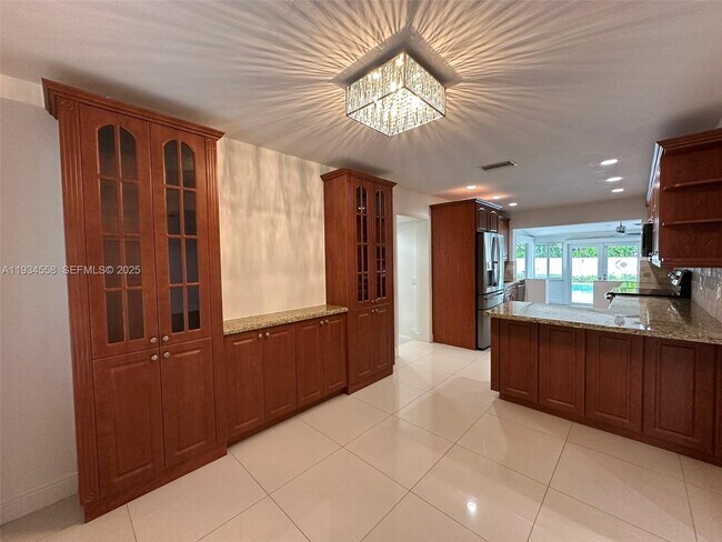 Building Photo - 7535 SW 117th St