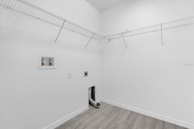 Building Photo - 3799 Briarwood Estates Cir