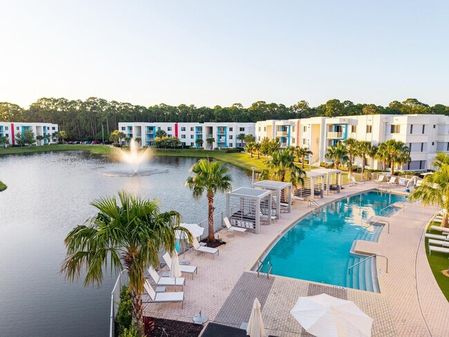 Building Photo - 257 S Seneca Blvd