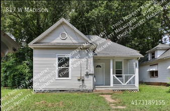 Building Photo - 817 W Madison-