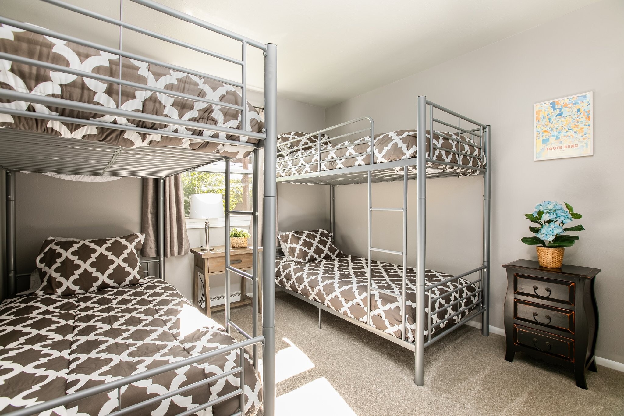 Upstairs bedroom #2 - 1536 Gordon Dr