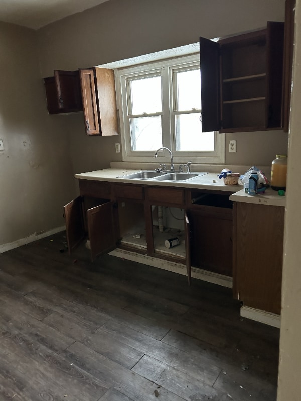 Building Photo - 1779 E Hickory St