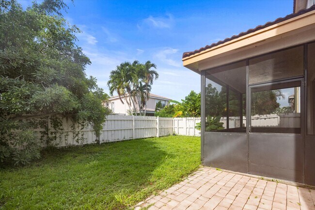 Building Photo - 3578 Chesapeake Cir