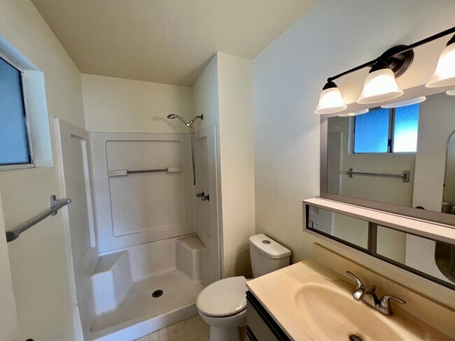 Building Photo - 3 Bedroom Home with Attached Apartment in Waikoloa Village