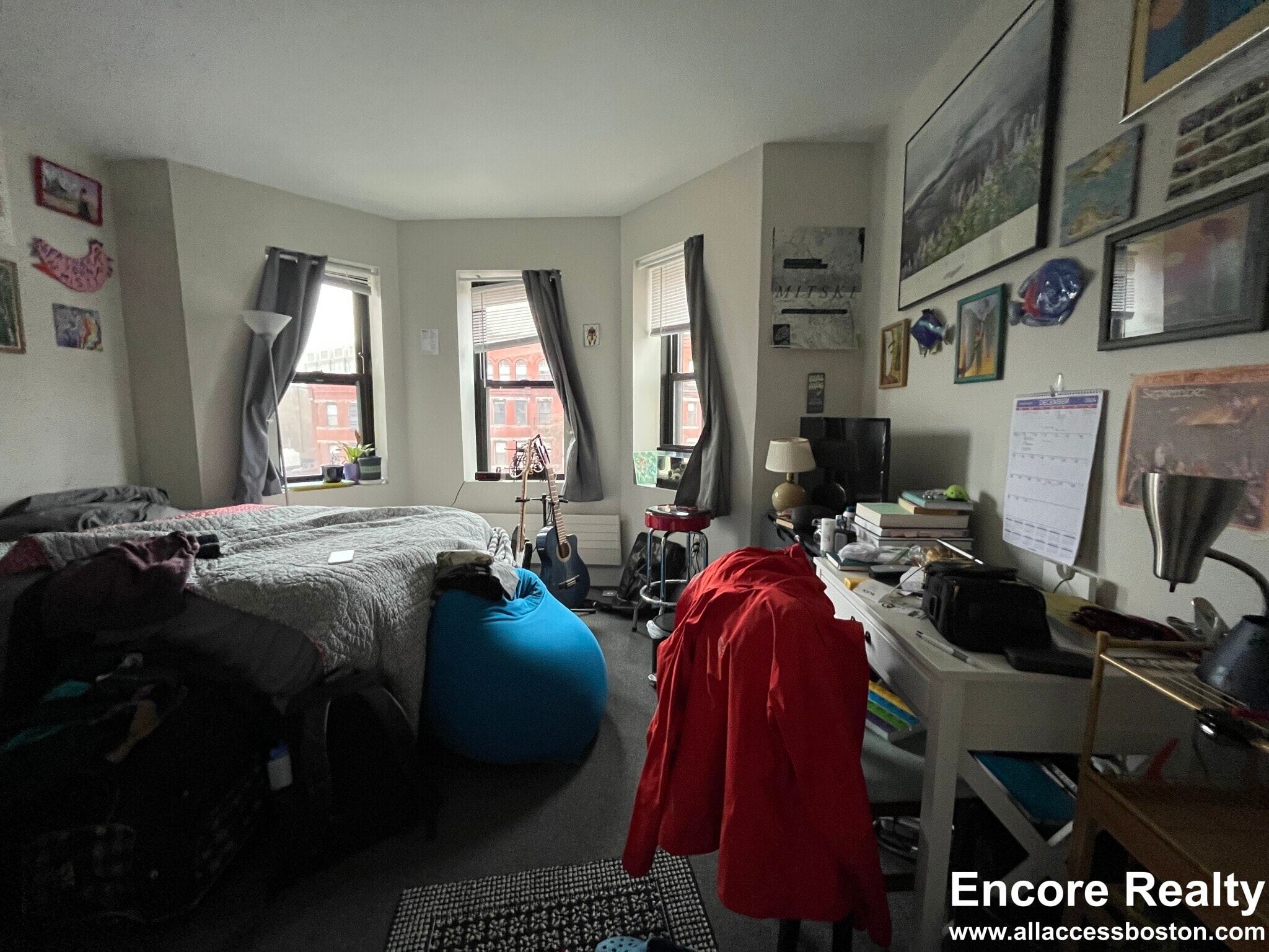 Building Photo - 16 Aberdeen St