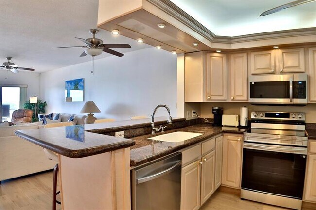 Building Photo - 1500 S Ocean Blvd
