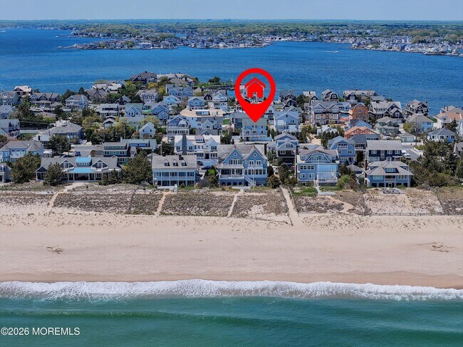 Building Photo - 912 Ocean Ave