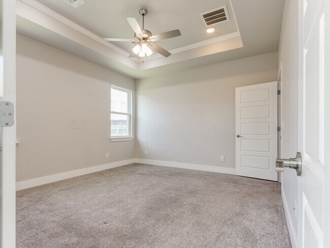 Building Photo - 6271 NW 178th Cir