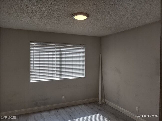 Building Photo - 3663 Kolendo Ct