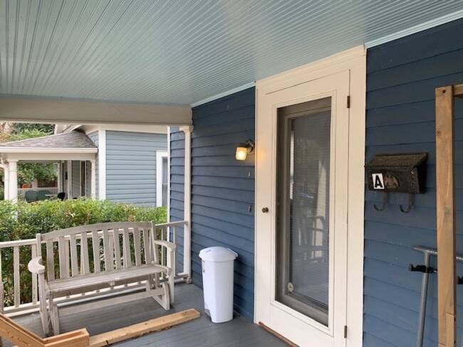 Building Photo - Application Received! Come see this Jackso...