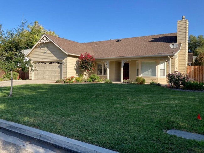 Primary Photo - Charming Los Alamos Home