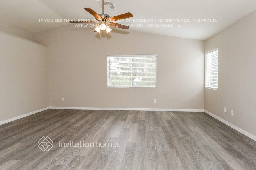 Building Photo - 524 Halloran Springs Rd