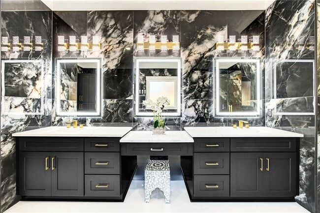 Building Photo - 403 Thunder Rd