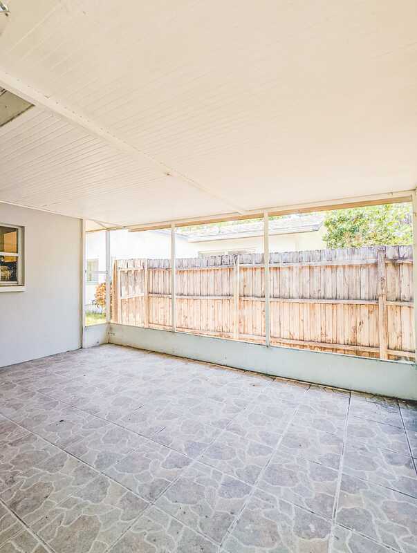 Building Photo - 2186 Greenbriar Blvd