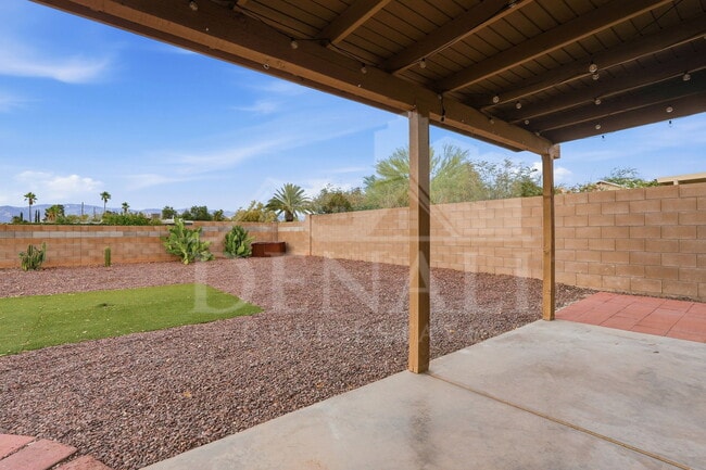 Building Photo - 9699 E Vendela St