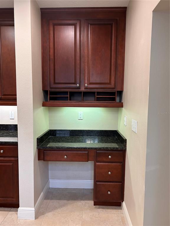 Building Photo - 1410 Lake Baldwin Ln