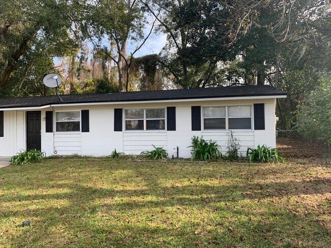 Building Photo - 893 Westgate Dr