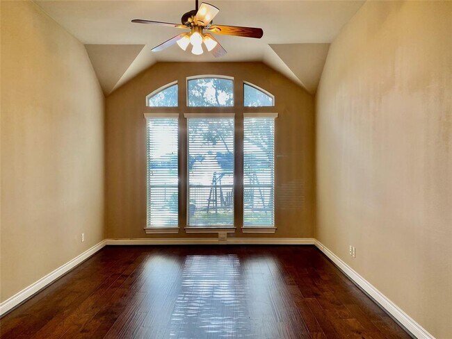 Building Photo - 25503 Lockspur Dr