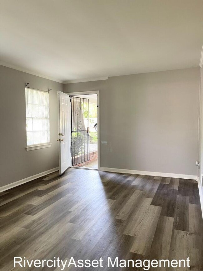 Building Photo - 1848 Baldwin Ave