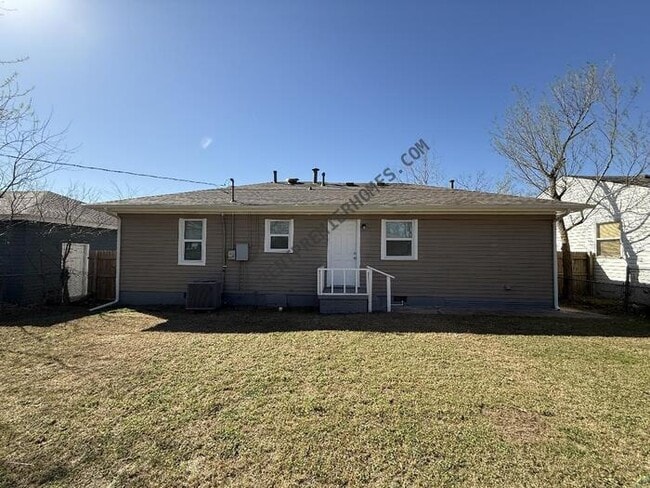 Building Photo - 1133 NW 84th St