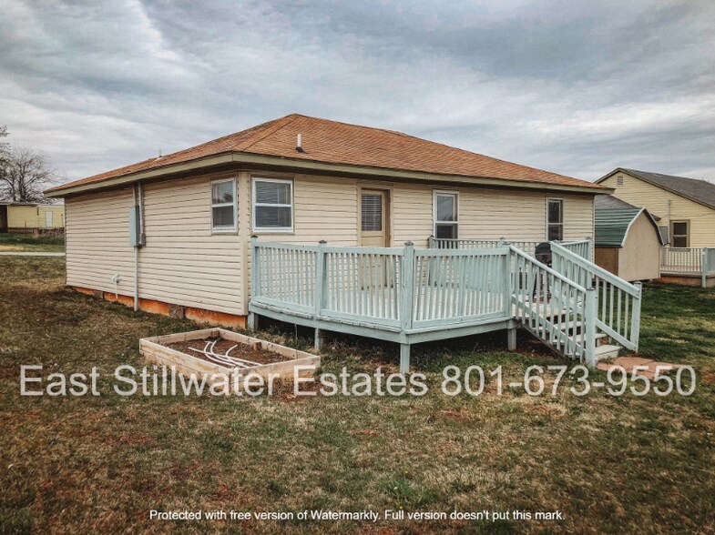 Building Photo - 6422 E McElroy Rd