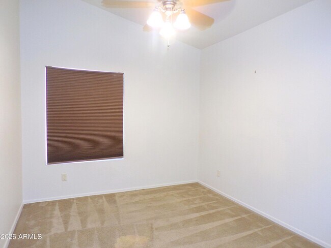 Building Photo - 3087 Plaza De Viola