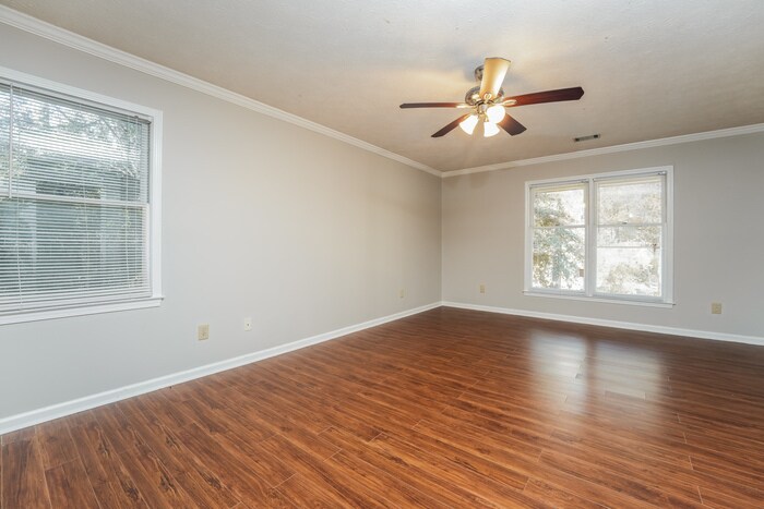 Building Photo - 629 Tahoe Cir SE