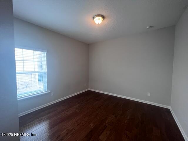 Building Photo - 37 Fernbrook Dr